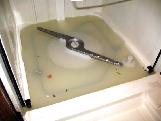 Посудомоечная машина не сливает воду | Вызов стирального мастера на дом в Наро-Фоминске